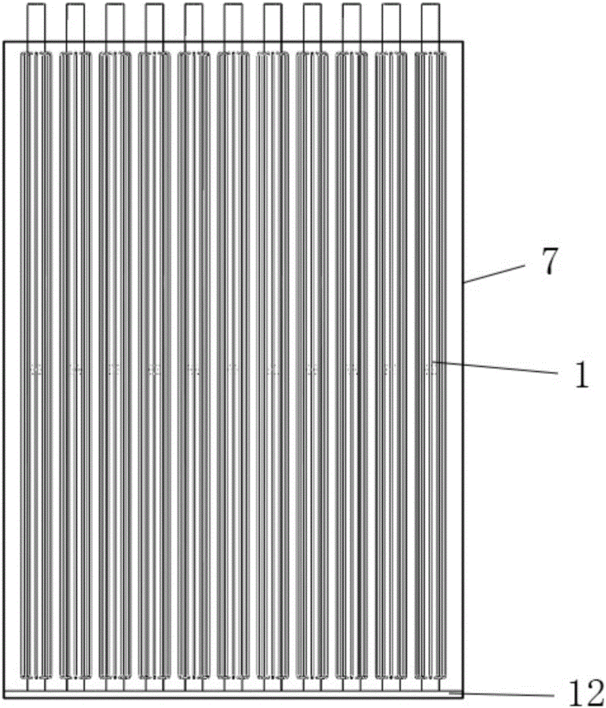 Heat pipe solar water heater with convergent-divergent nozzle