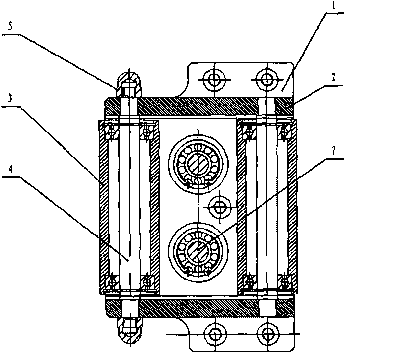 Wire lead-in guide roller component of wire-drawing machine