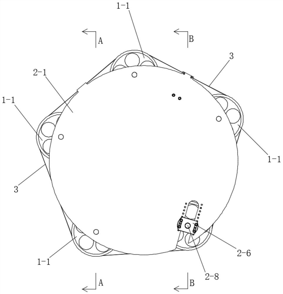 A multi-shaft synchronous transmission device for non-parallel shaft transmission