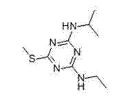 Weed control composition containing ametryn, sulfentrazone and flazasulfuron and application thereof