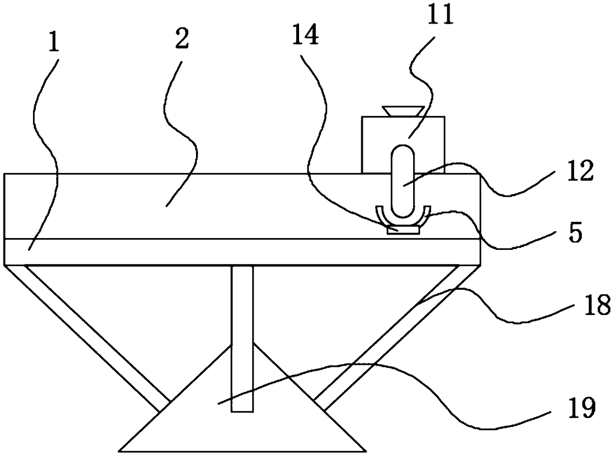 Porous introduction type lubricating device for textile equipment