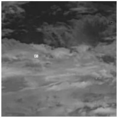 Infrared small target image labeling method and system