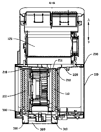 Water distribution device and integral air conditioner