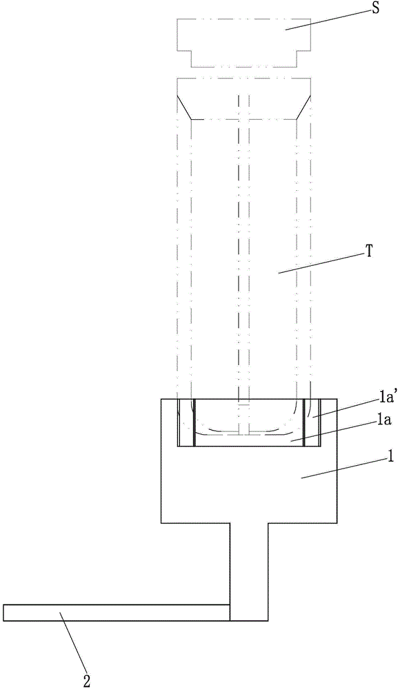 Filtering element cylinder locking tool