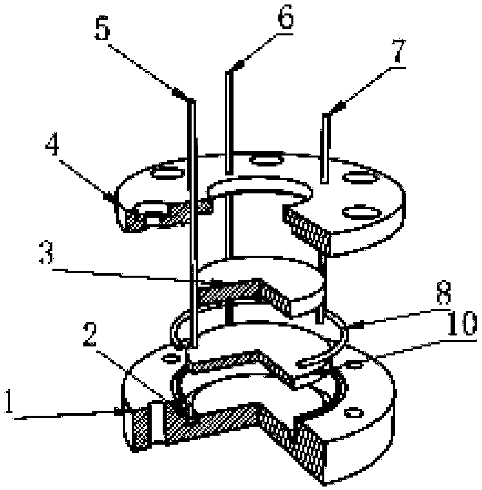 Thin-electrolyte-layer electrochemical reaction tank suitable for in-situ infrared detection