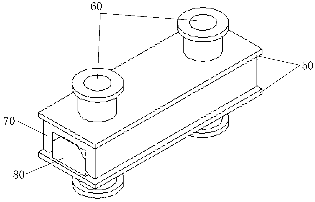 Device for locating female die of fan blade