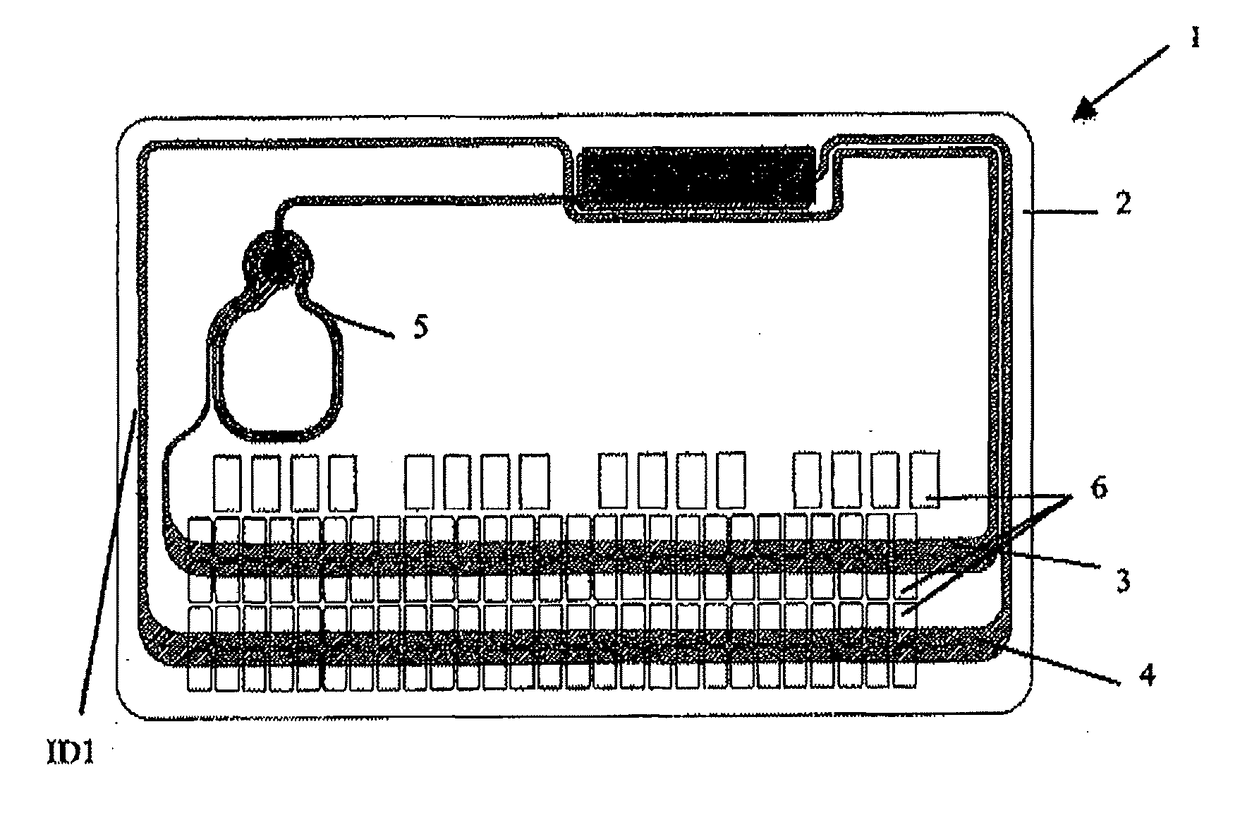 Contactless smart card comprising an antenna optimized to allow embossing of characters