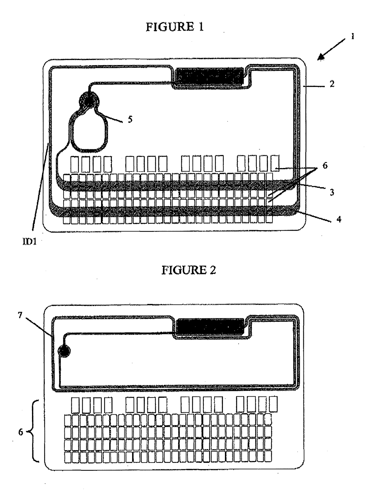 Contactless smart card comprising an antenna optimized to allow embossing of characters