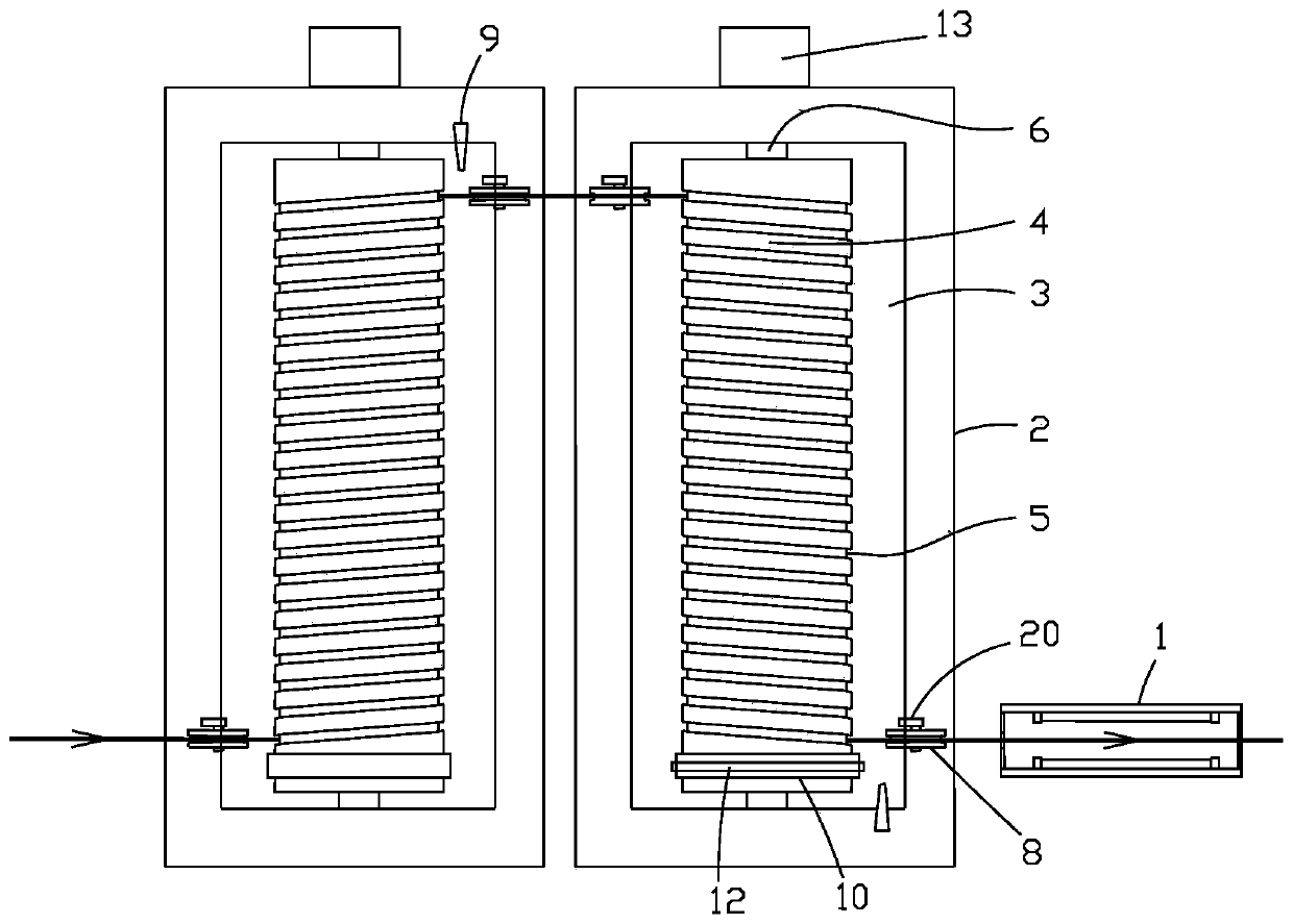 Ultrasonic cleaning method and cleaning device for flat enameled wire