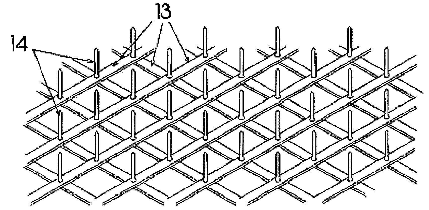 Device and method to provide air circulation space proximate to insulation material