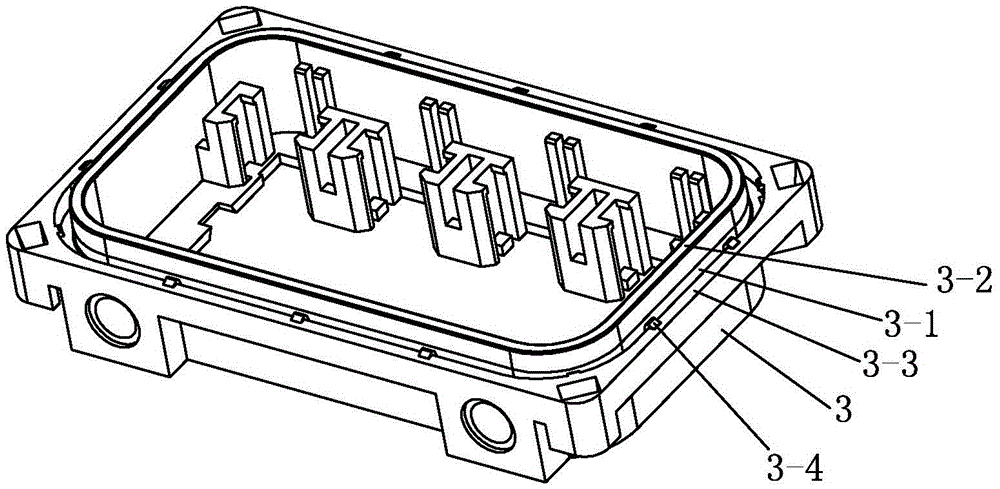 Long-service-life and high-reliability maintainable photovoltaic terminal box