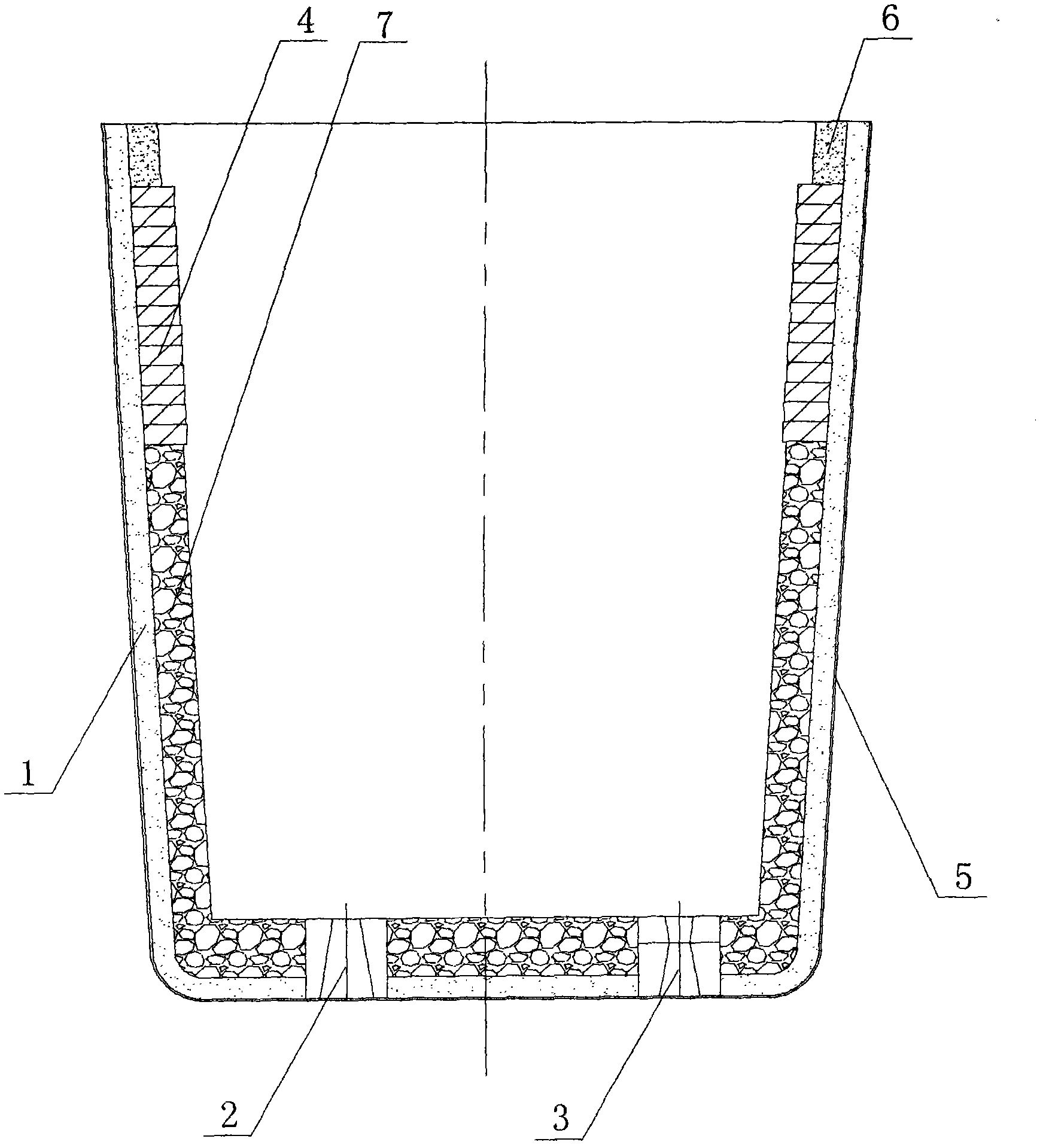 Large steel ladle and manufacturing method for same