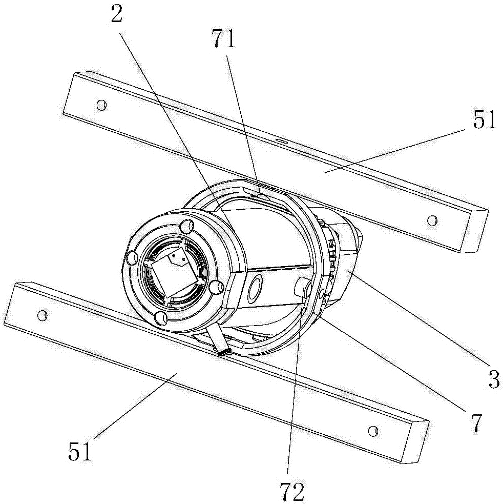 Self-swinging stirrer