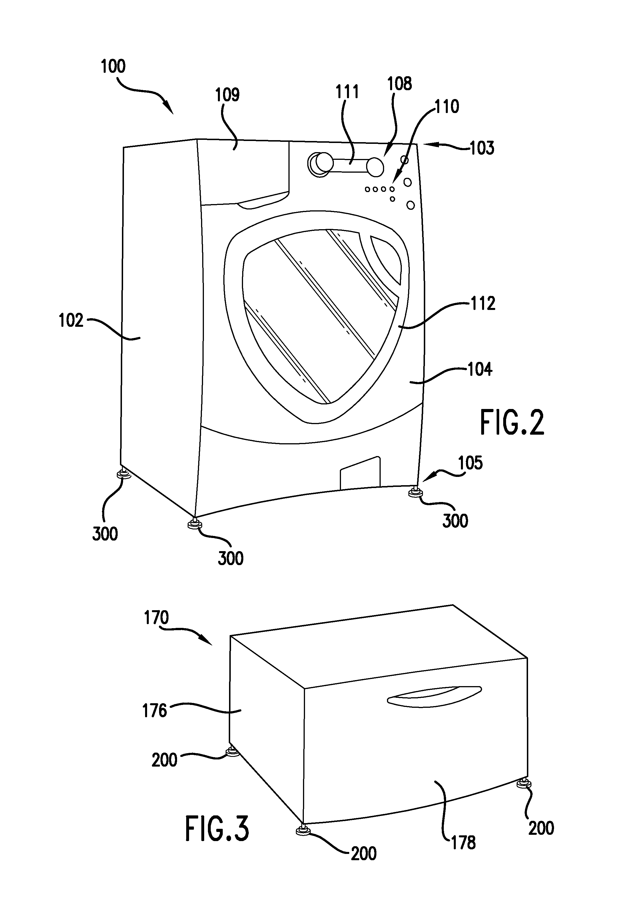 Leveling assembly for an appliance