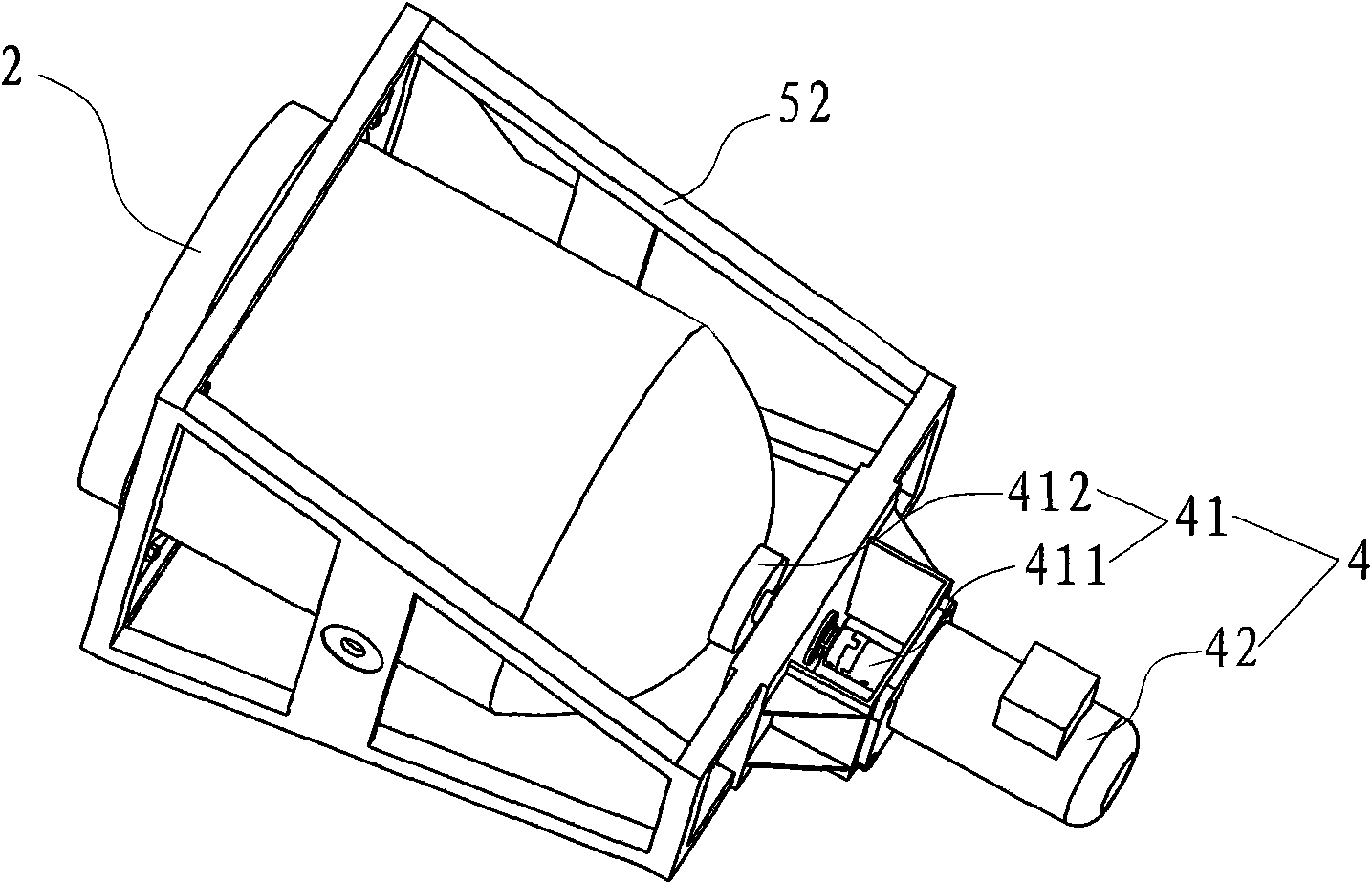 Cooking device with middle discharge mechanism