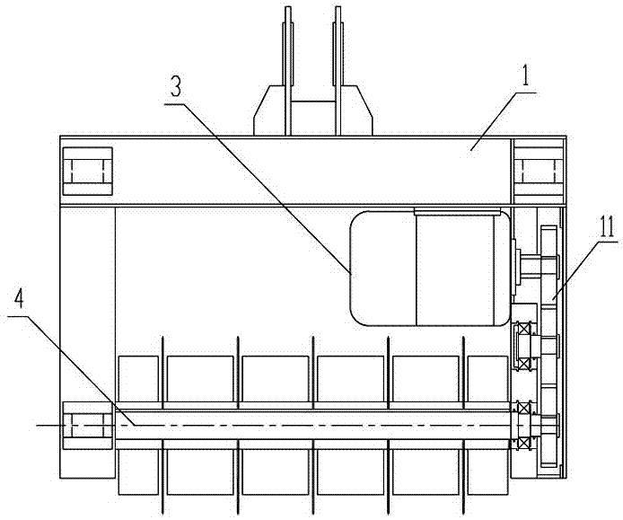 Underwater dirt cutting and pulverizing machine suitable for water conservancy and hydropower projects