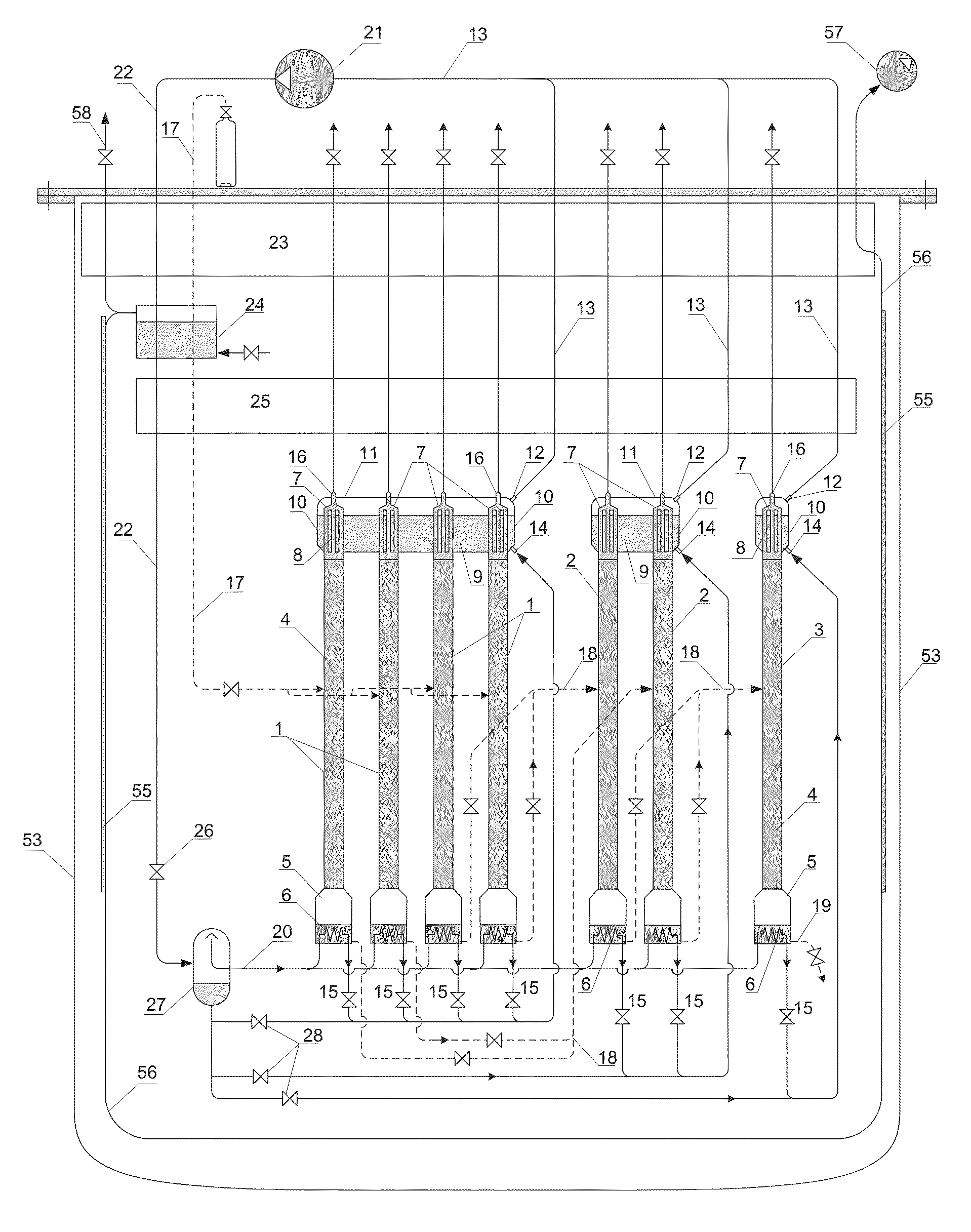 Assembly for separating gas mixtures in fractionating columns