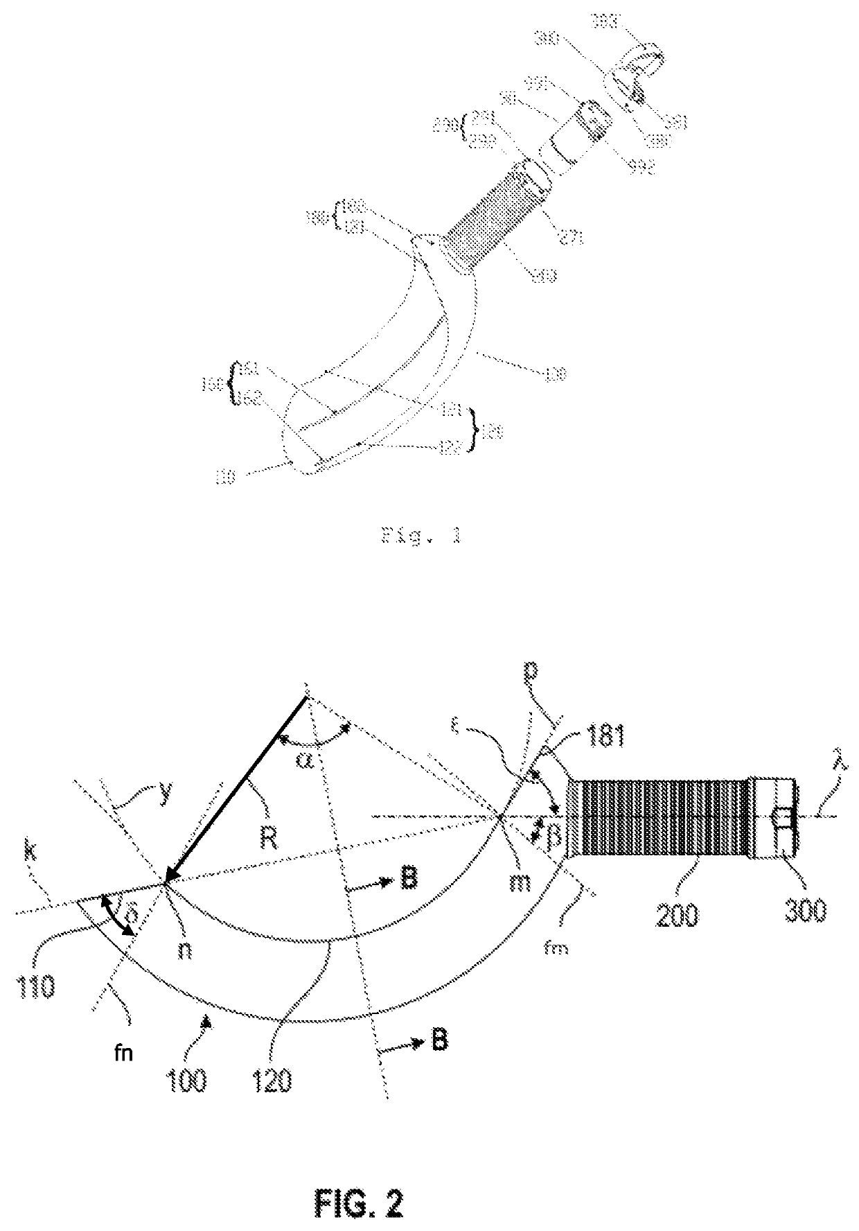 Ball-throwing scoop for interaction with pet