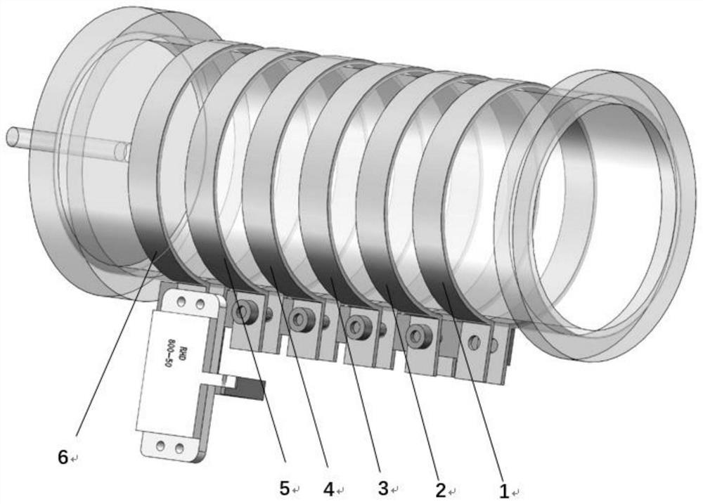 A traveling wave antenna plasma source