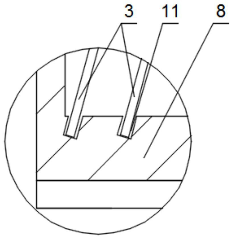 Heat insulation device for outdoor window