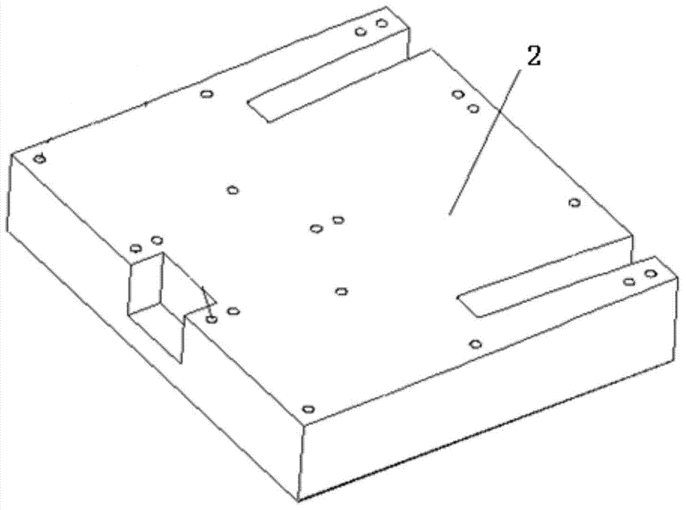 Integrated manufacturing method of composite material cavity member