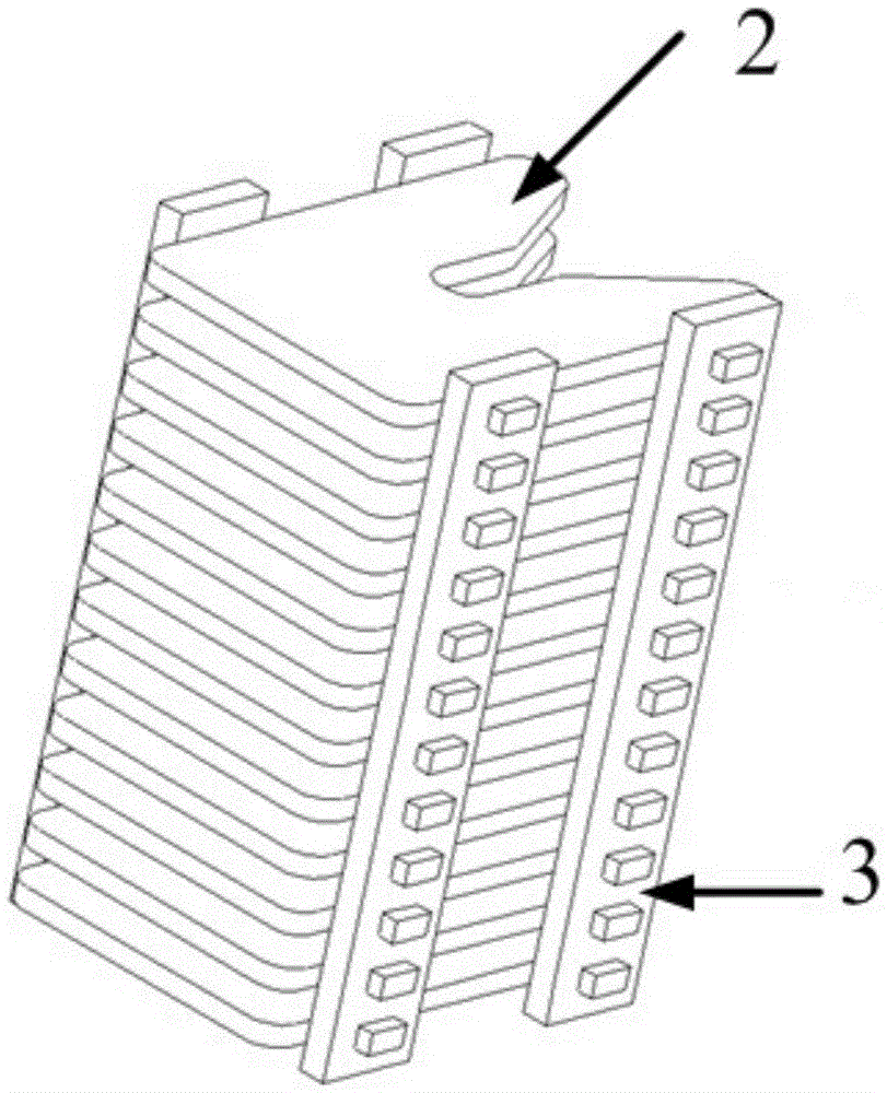 An arc extinguishing device for a circuit breaker