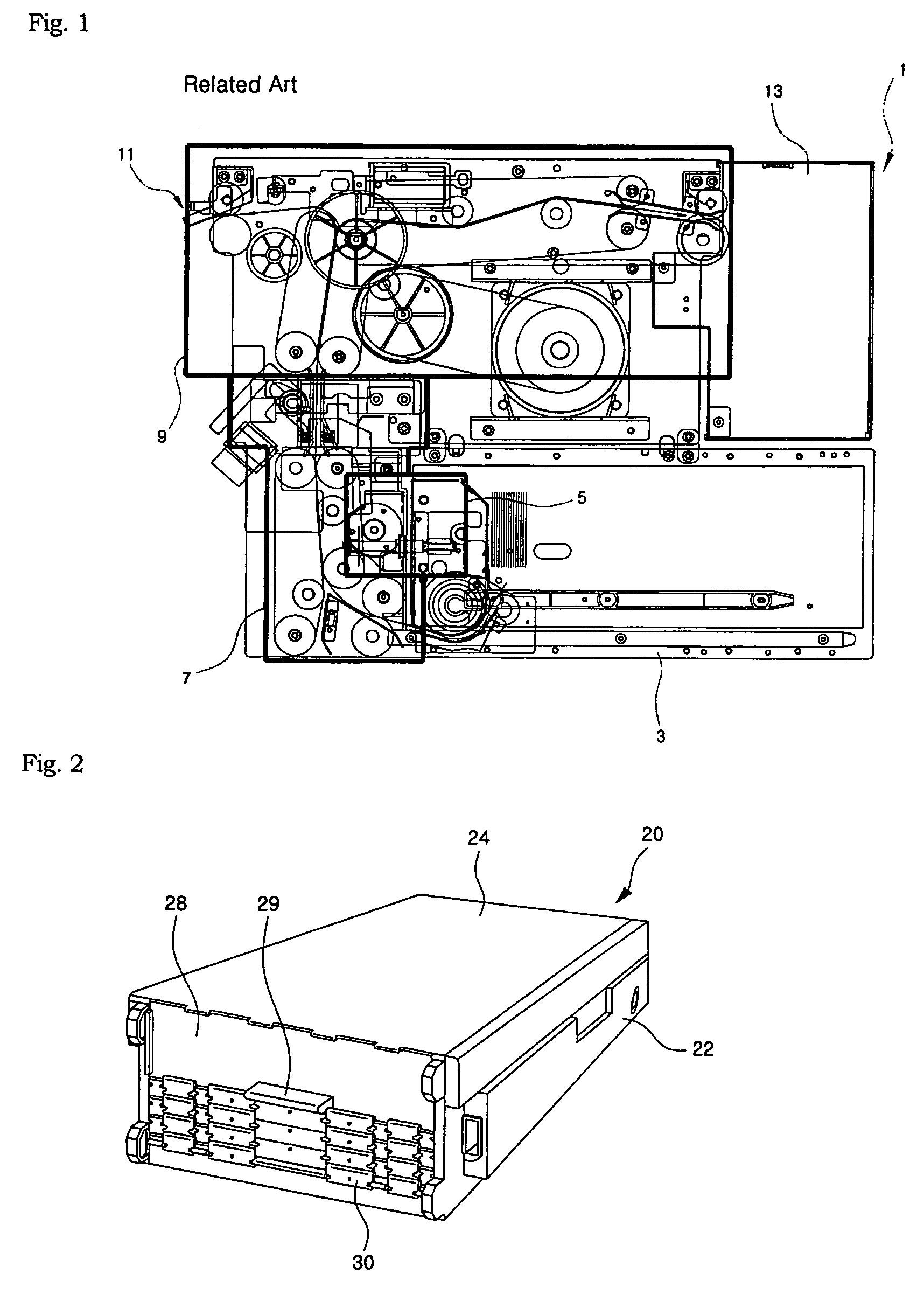 Media cassette with internal lock