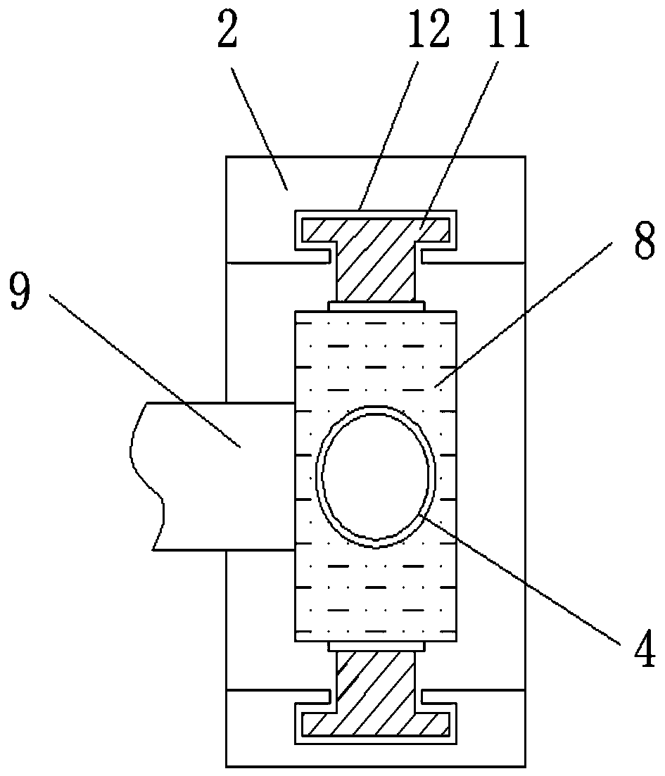 Seedling transferring device used for flower planting