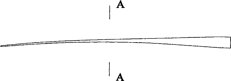 Large-scale composite material wind-power blade and preparation method thereof