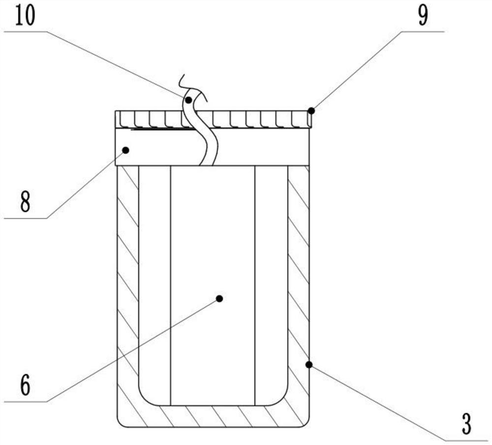 A kind of multifunctional quantitative medicine bottle