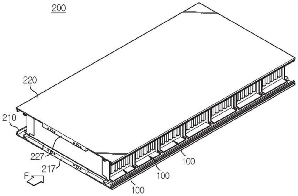 Battery module having base insulating member