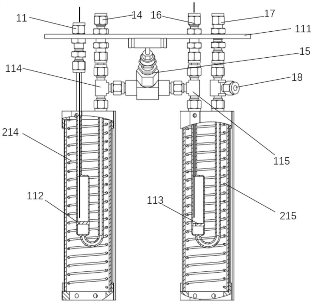 Bipolar miniature fixed-bed reactor combined with photoionization mass spectrometry online detection system and method