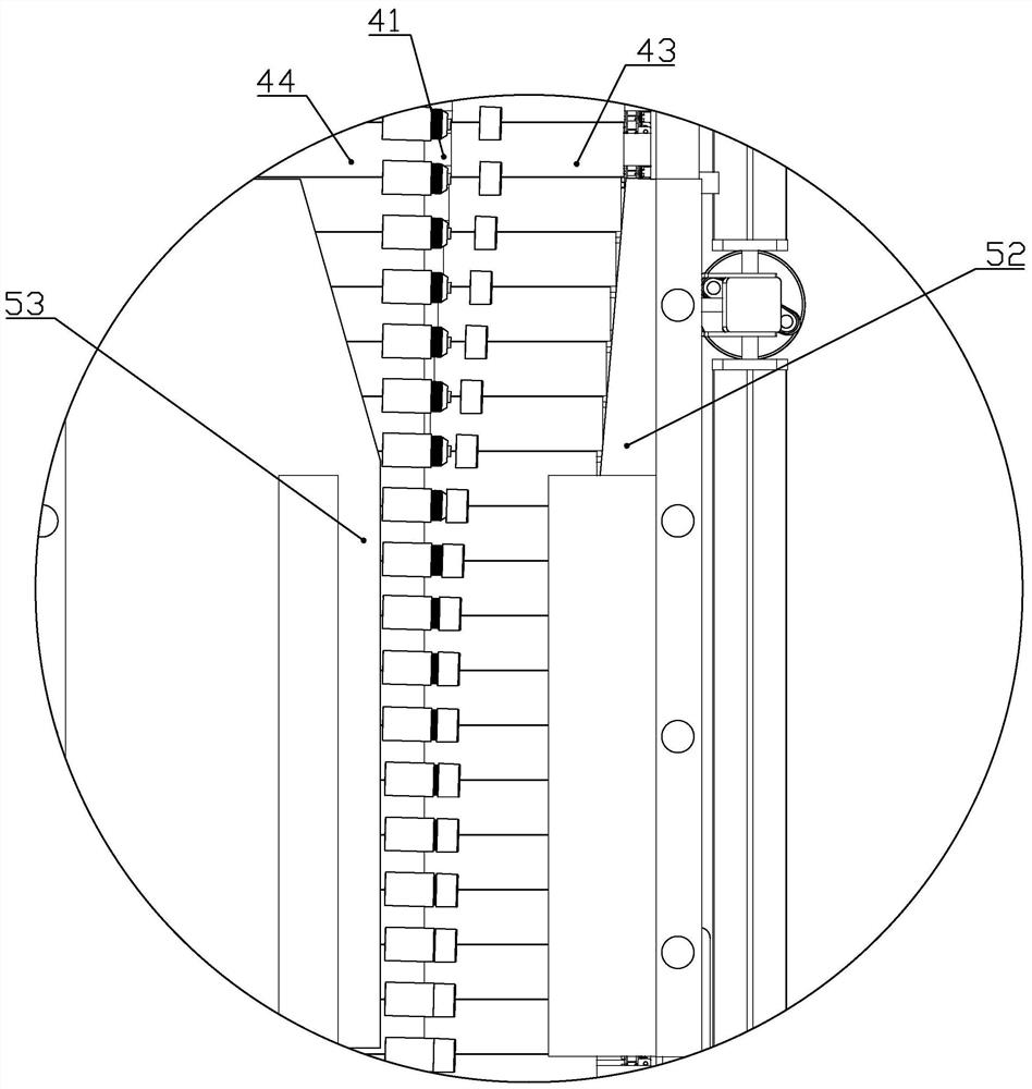 Horizontal cap screwing machine