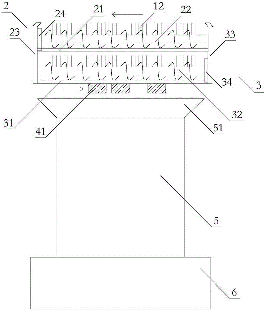 Self-cleaning comb box needle plate