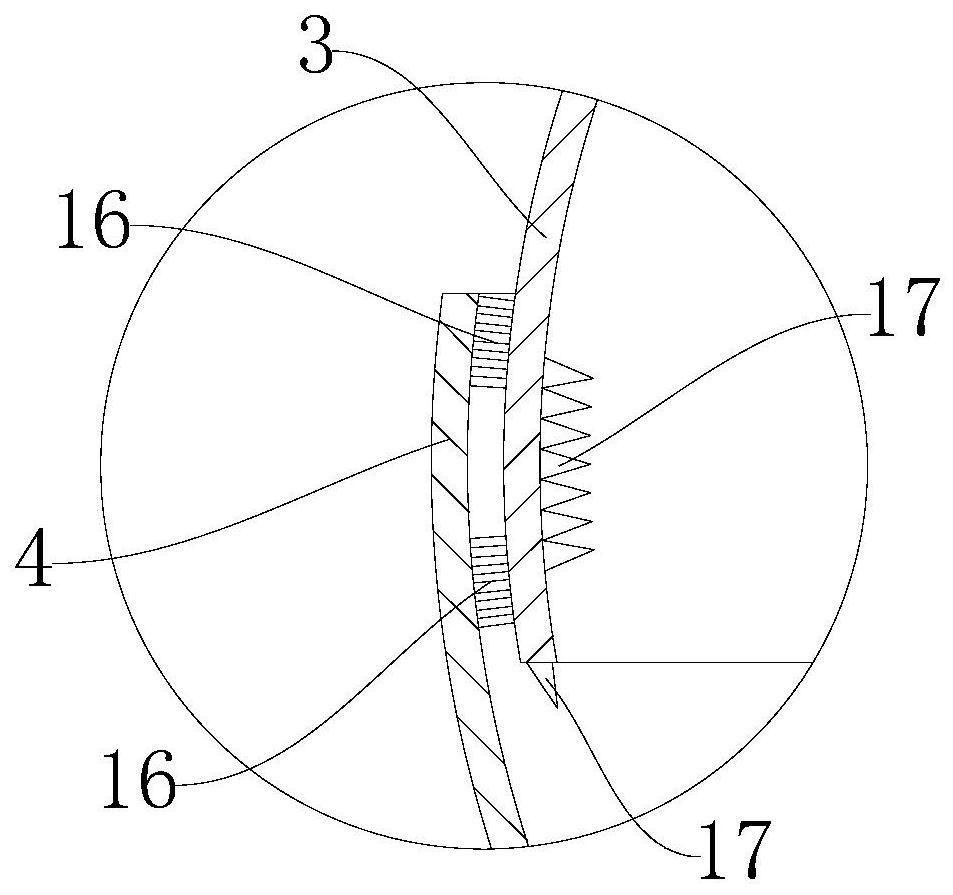 A phosphate agglomeration breaking device