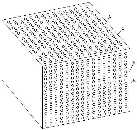 Heat exchanging component made of ceramic materials and preparation method thereof