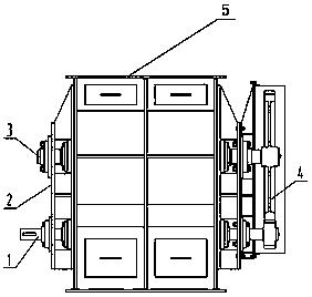 Efficient material-sticking-free filter cake feeding machine