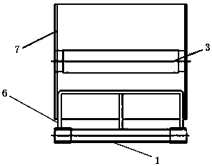 Efficient material-sticking-free filter cake feeding machine