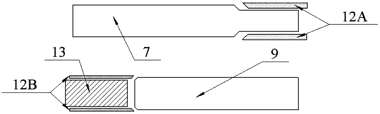 Cementing connection structure of composite material sandwich panel without surface bulges, and preparation method of cementing connection structure