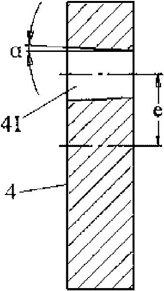 Free forging method of forge piece of rotary arms