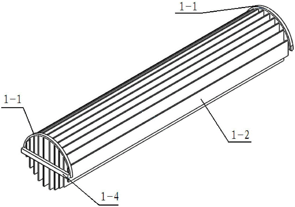 A fixture and preparation method for large-scale preparation of graphene film