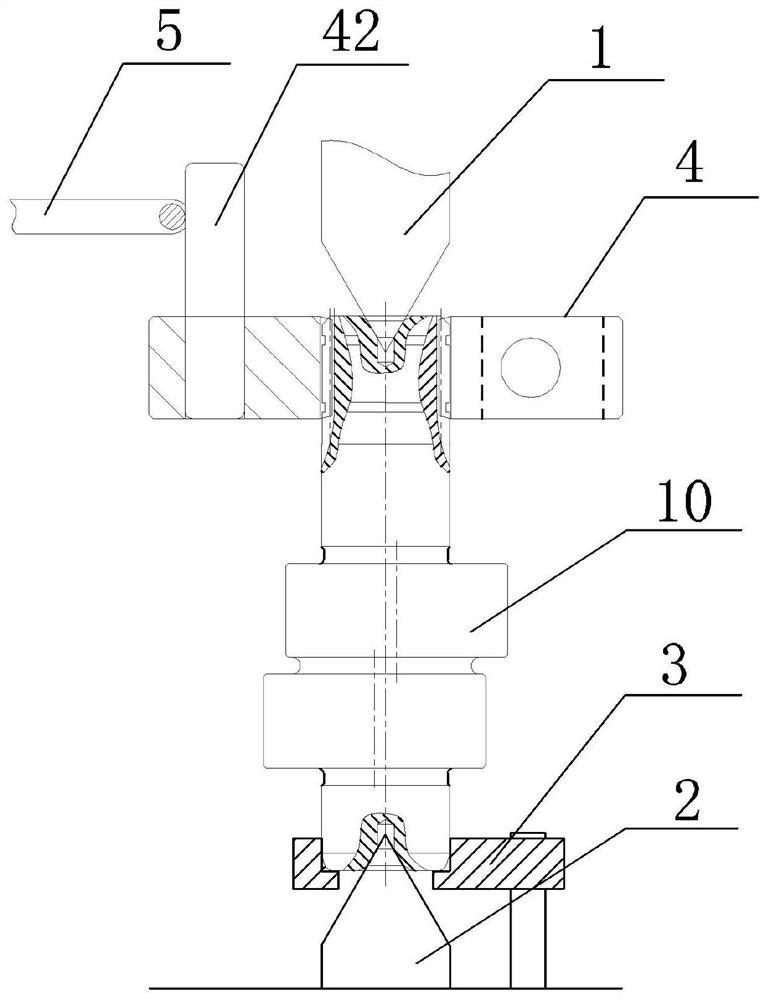 Eccentric shaft composite size detection tool clamp and detection method