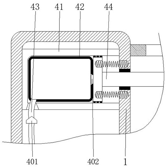 A ball transmission device for machine tool processing