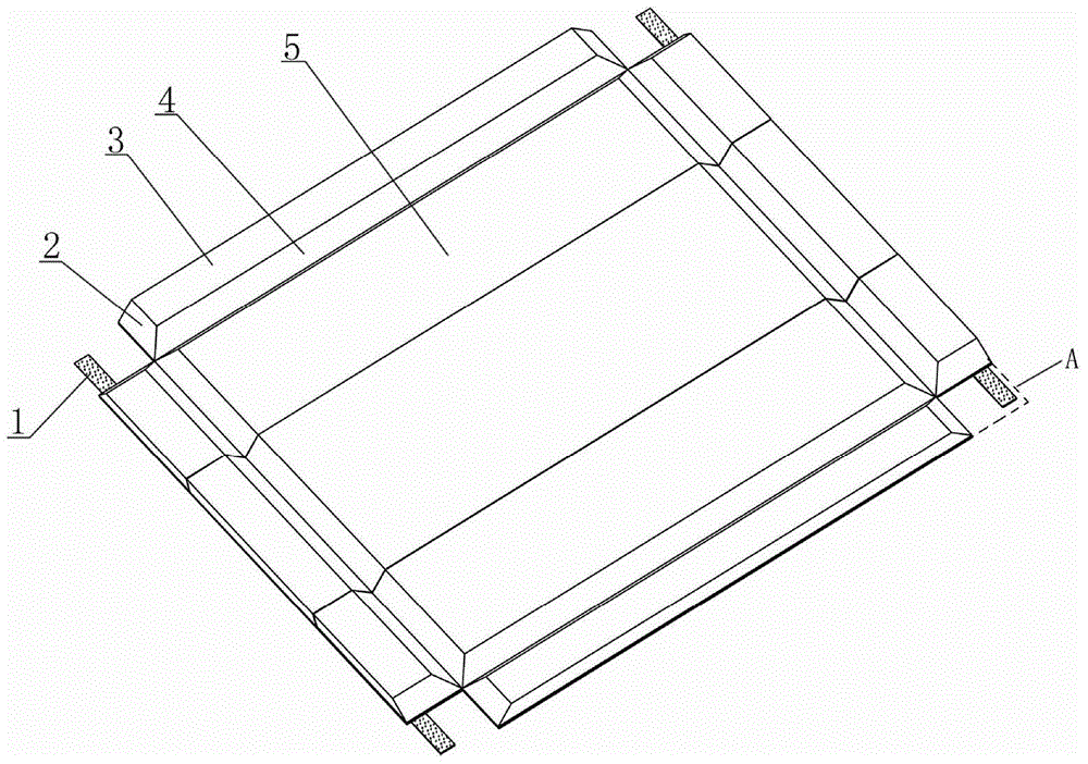 Sanda pad of leather fabric and preparation method thereof