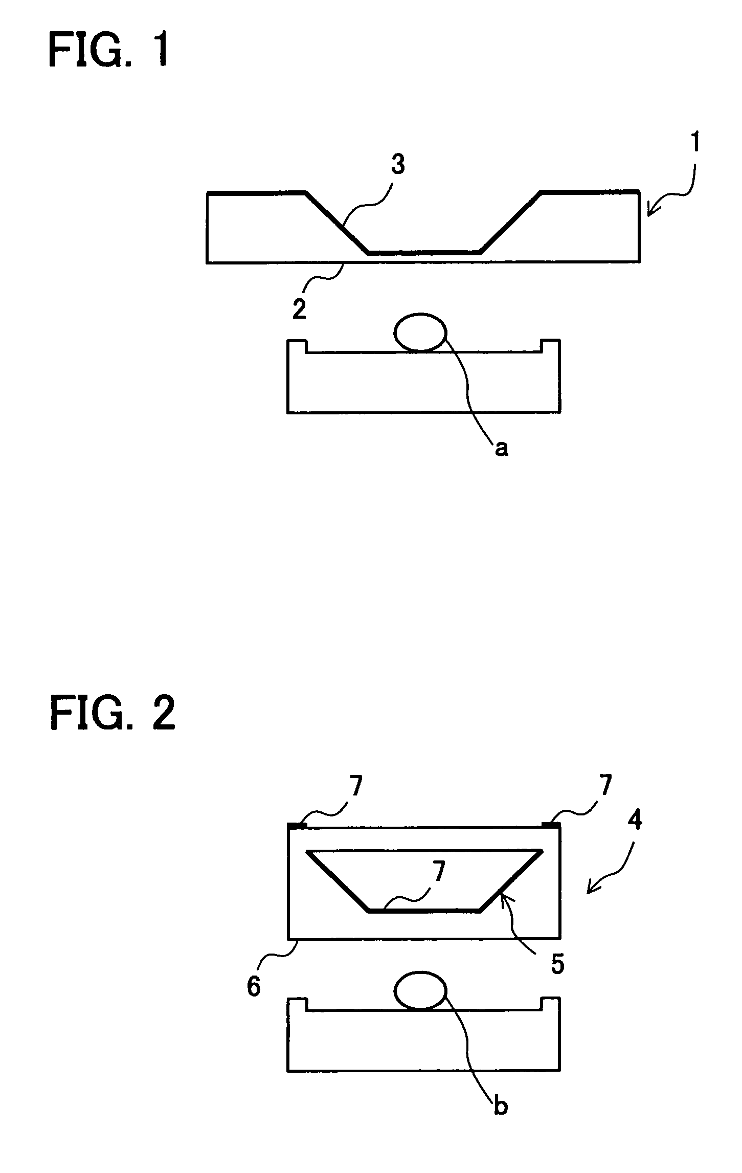 Glass forming apparatus and method