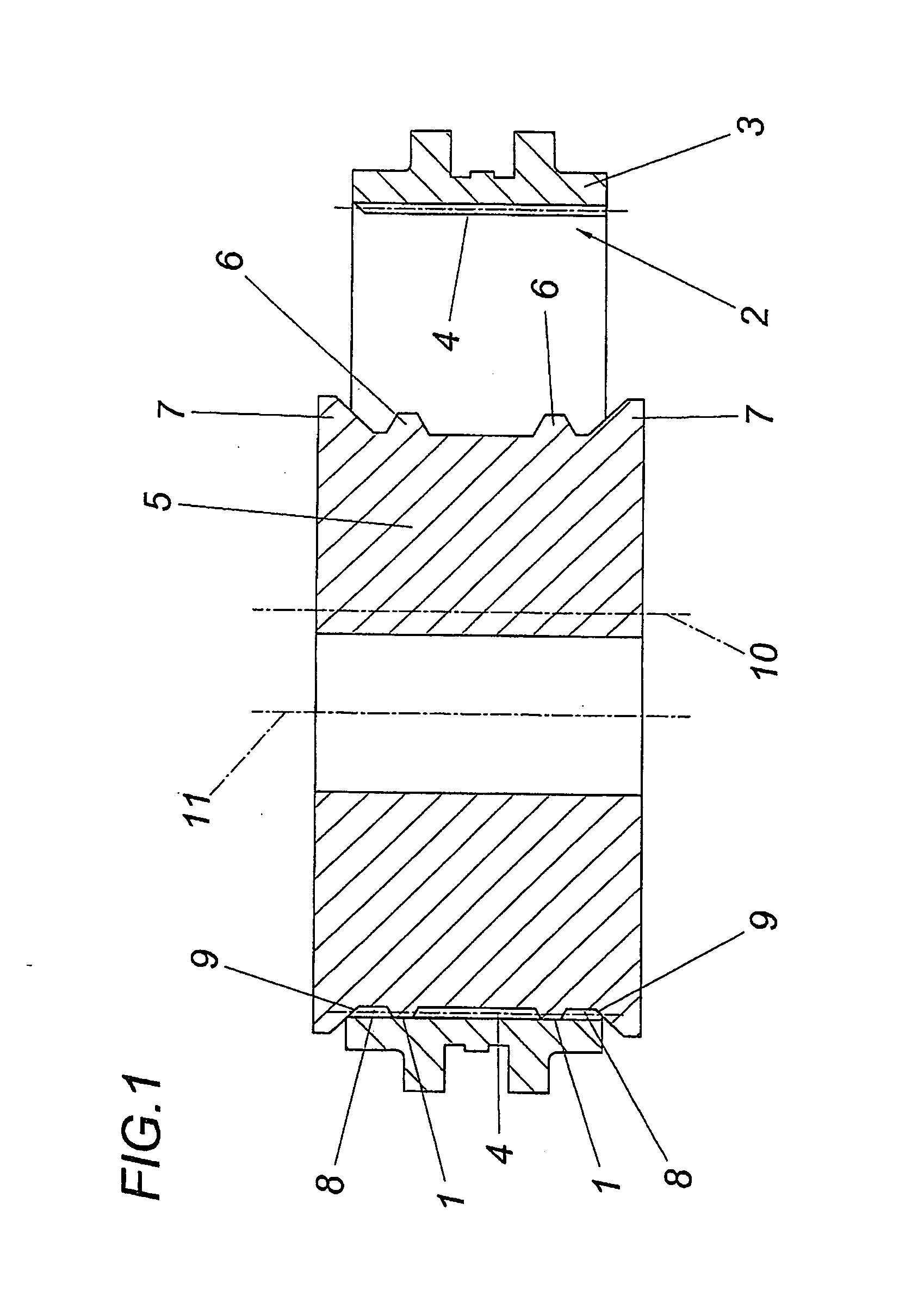 Method and apparatus for backing the insde teeth of a sliding sleeve produced by way of powder metallurgy for a manual transmission