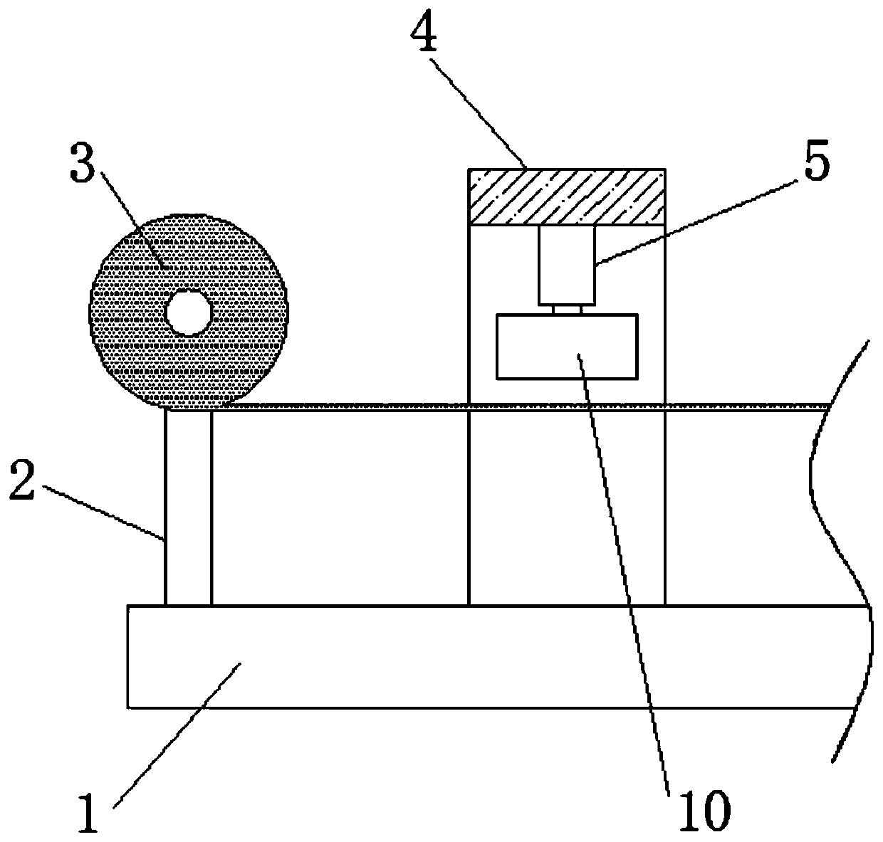 Facial mask cutting device utilizing thin fibers shrinking greatly when exposed to heat