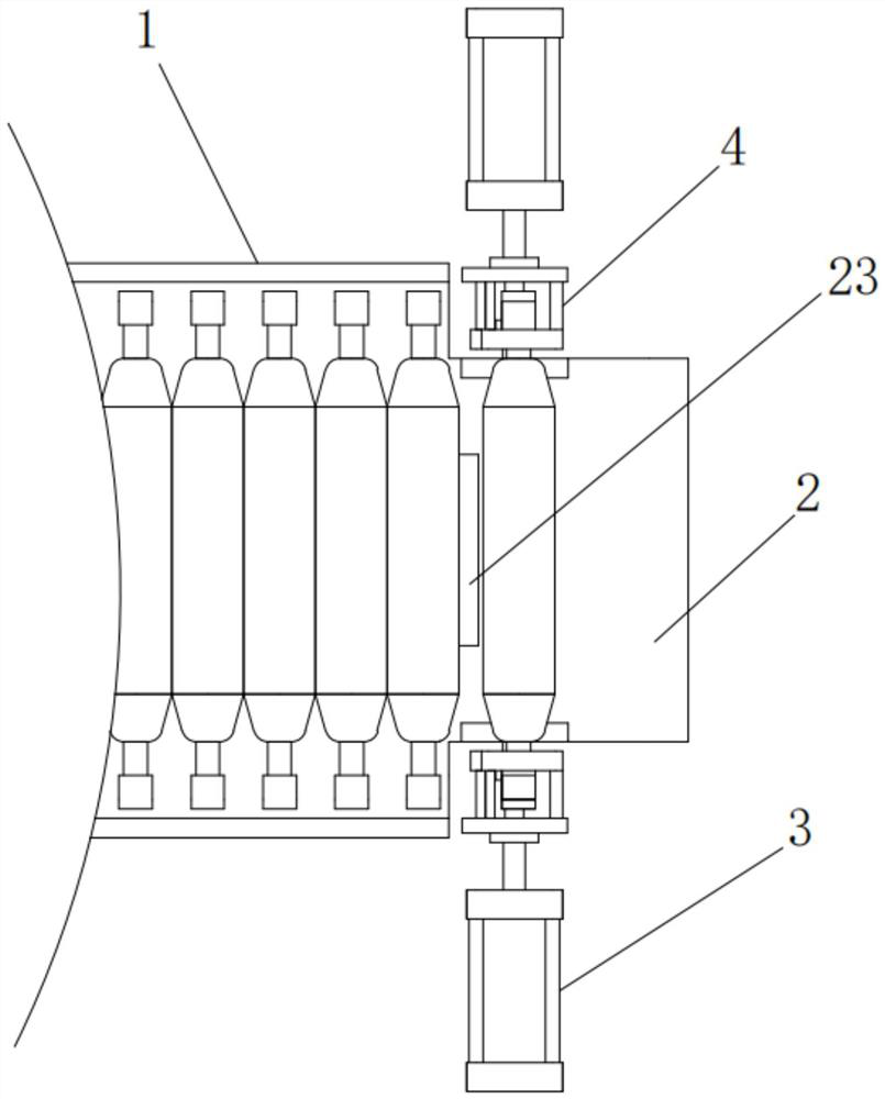 Automatic dismounting device for plugging rubber cap of liquid accumulator