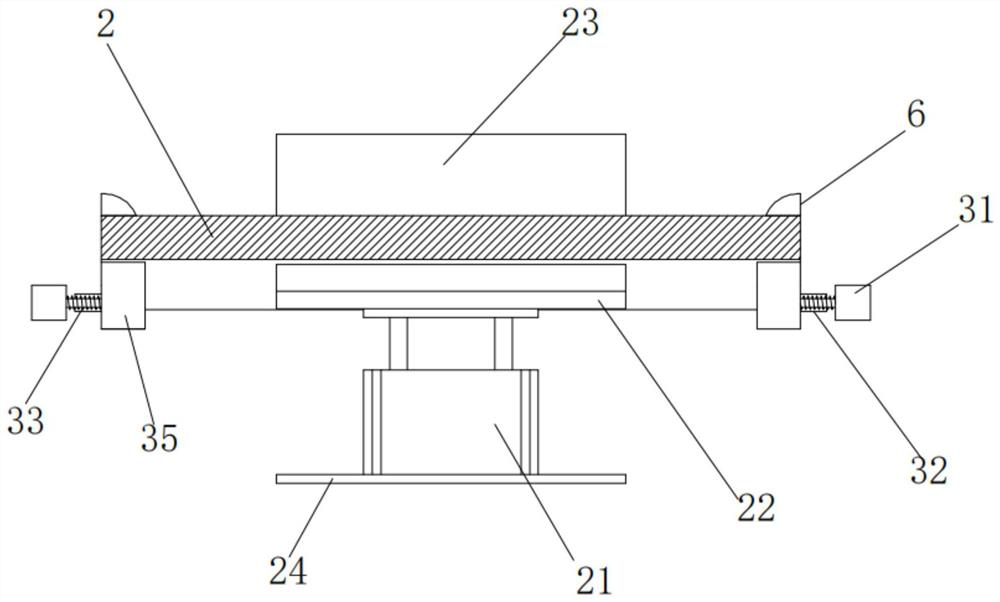 Automatic dismounting device for plugging rubber cap of liquid accumulator