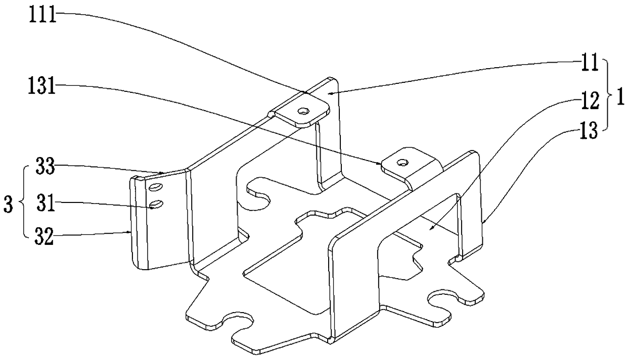 Water pump bracket wire crossing structure and air conditioner